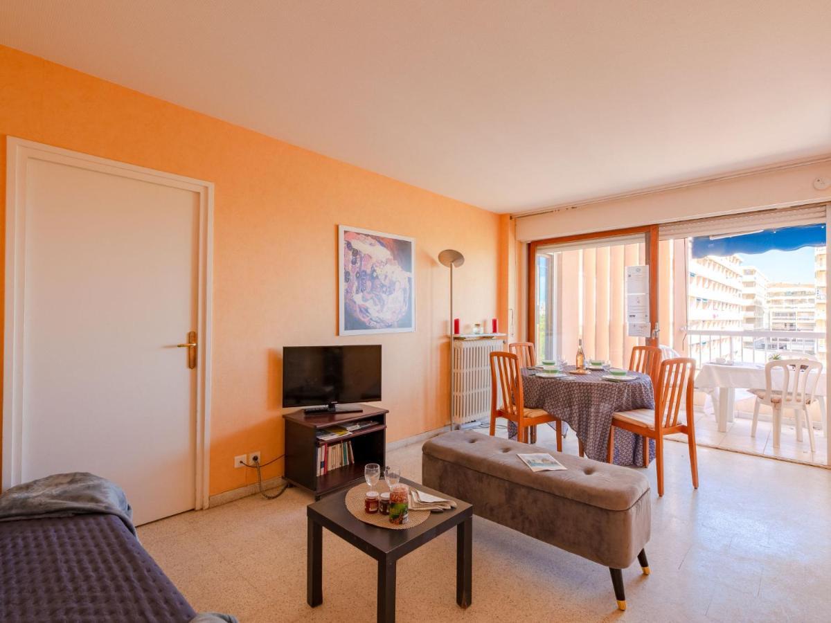 Apartment Le Mediterranee-1 By Interhome Frejus Ngoại thất bức ảnh