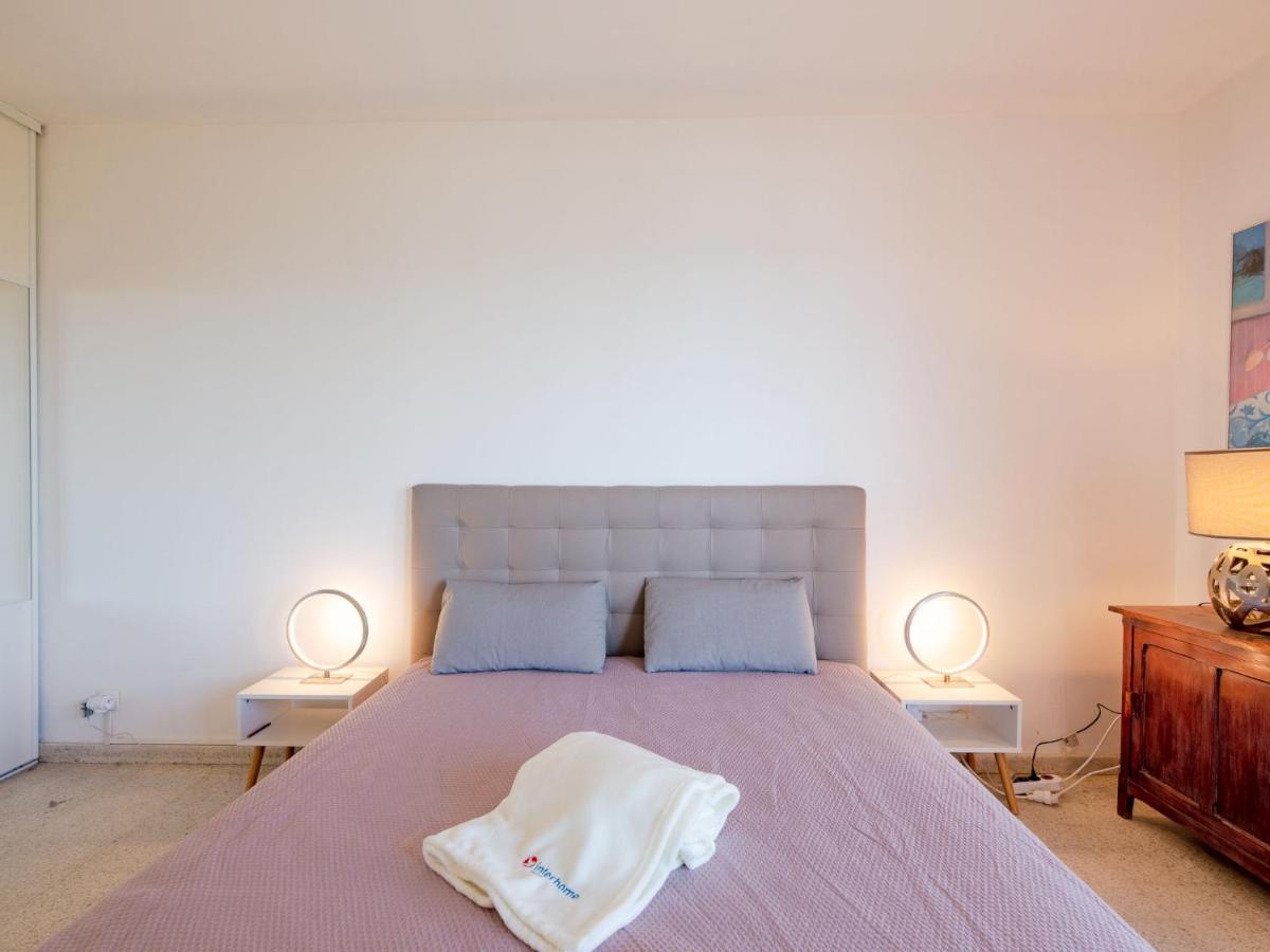 Apartment Le Mediterranee-1 By Interhome Frejus Ngoại thất bức ảnh